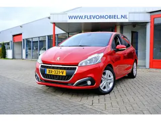 Peugeot 208 1.2 PureTech Signature 5-drs *29.600km!* Navi|1e Eig|Airco|Cruise