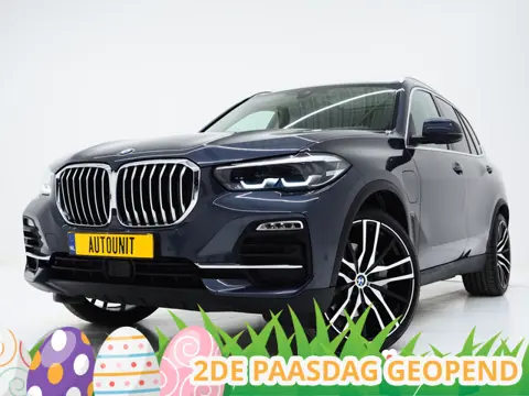 BMW X5 xDrive45e High Executive | Panoramadak | Luchtvering | Leder | Camera | Keyless | Adaptive Cr