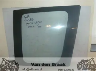 Toyota Yaris Verso 1999-2006 Plakraam rechts achter