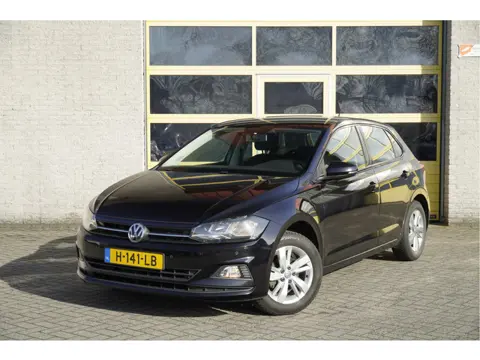 Volkswagen Polo 1.0 TSI 5drs Comfortline BJ2020 Lmv 15" | Led | Pdc | Trekhaak | App-Connect | Navi 