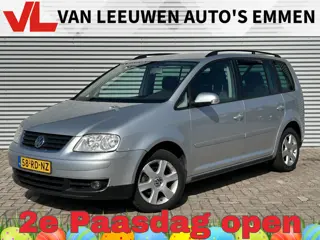 Volkswagen Touran 1.6-16V FSI Athene | Nieuw Binnen! | Automaat | Trekhaak | Clima