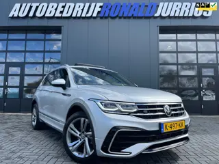 Volkswagen Tiguan 1.5 TSI R-Line Business+ NL.Auto/Panoramadak/Climatronic/20Inch/Camera/Alcantara/F
