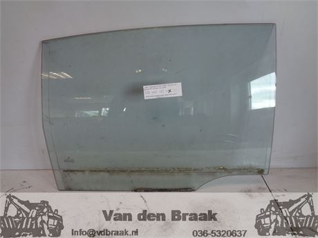 Volkswagen Phaeton 2002-2015 Rechts achter portierruit