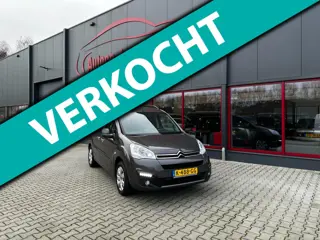 Citroen Berlingo 1.2 PureTech Feel / NIEUWE DISTR. RIEM /NAVI / CRUISE / CAMERA / PDC /