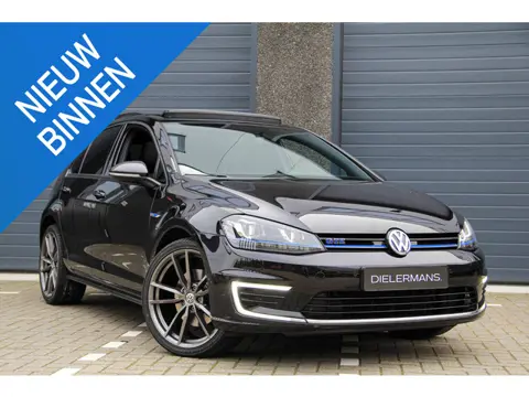 Volkswagen Golf 1.4 TSI GTE | Pano | Carplay | Vol in de opties | NAP | NL Auto | Dealeronderhouden