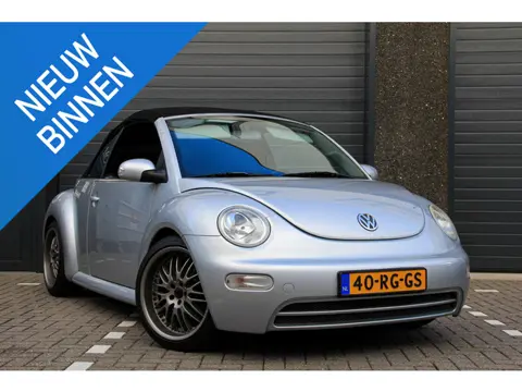 Volkswagen Beetle Cabriolet 2.0 Turijn | Airco | Wolfsburg Edition | Absolute topstaat!