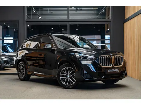 BMW X1 sDrive 20i M-Sportpakket sDrive20i (automaat)