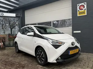 Toyota Aygo 1.0 VVT-i x-joy automaat/camera (bj 2020)