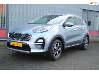 Kia SPORTAGE 1.6 GDI DynamicLine Nav. CarPlay .Aur camera