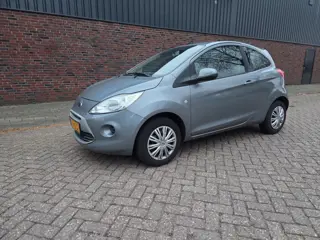 Ford Ka 1.2 Comfort start/stop Airco Lage Km