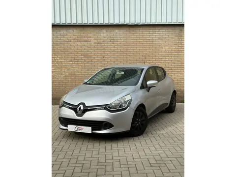 Renault Clio 1.5 dCi ECO Expression AIRCO - NAVI - NWE RIEM