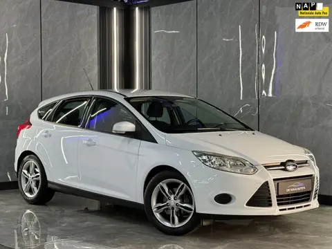 Ford Focus 1.0 EcoBoost Lease Trend Navi | Cruise | Airco | Start/Stop | Stuurbed | Trekhaak | Velge