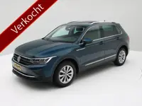 Volkswagen Tiguan 1.5 TSI Life / Pano / Ergo Stoelen / Origineel NL