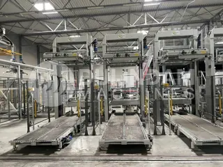 Sorma PAL 108D palletiseerinstallatie met 3 palletiseerders