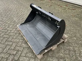 Giant Puinbak-777922