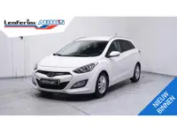 Hyundai i30 Wagon 1.6 GDI Business Edition Navi PDC v+a Clima Leder Trekhaak Cruise