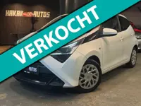 Toyota Aygo 1.0 VVT-i x-play | Navi | Camera | Led