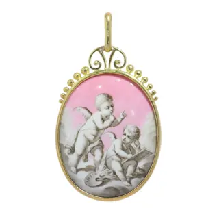 Georgian Gold Pendant with Grisaille Enamel of Two Cherubs