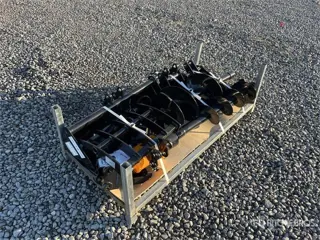 QUANTITY of (8) VICSEC Mini Excavator Attachment (bj 2026)