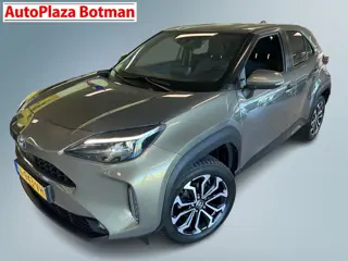 Toyota Yaris Cross 1.5 Hybrid First Edition (bj 2022)