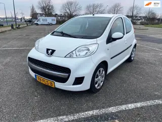 Peugeot 107 Peugeot 107 1.0 | 2011 | Handgeschakeld | Actie meeneemprijs!