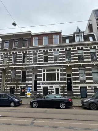 Woning aan de Oosterpark te Amsterdam