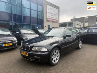 BMW 330xi Touring Executive aut, YOUNGTIMER, afn. Trekhaak, APK 07/26