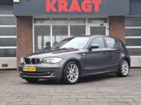 BMW 1-serie 116i 5drs - navi - airco - schuifdak - stoelverwarming!