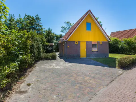 Vrijstaand vakantiehuis aan de Waddenzee en natuurgebied Utopia