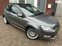 Volkswagen POLO 1.2 Easyline / Pano / Navi / Airco / Cruise