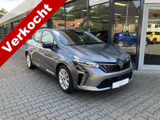 Renault Clio 1.0 TCe 90 GPF Evolution * LM-Velgen, Parkeersensoren, Donker Glas, Stoelverwarming, Na
