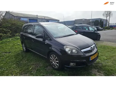 Opel Zafira 1.8 Temptation