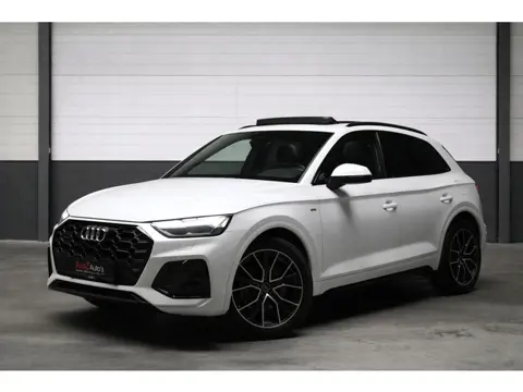 Audi Q5 55 TFSI e S Line l B&O Matrix Pano Keyless Trekhaak