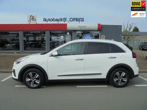 Kia Niro 1.6 GDi PHEV DynamicLine incl. Bovag Garantie, Winterbandenset erbij, Trekhaak, enz.