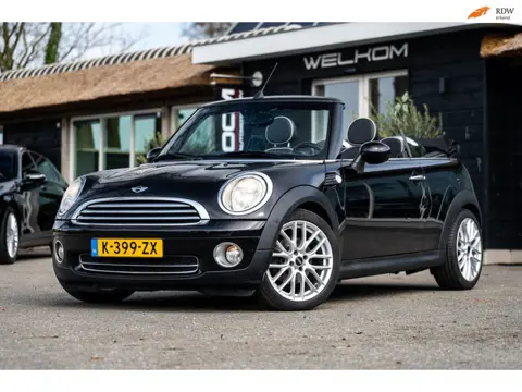 Mini Mini Cabrio 1.6 Cooper Leder I 17 Inch I Cruise Control I Climate Control I Parkeersensoren