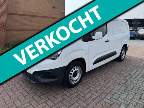 Opel Combo 1.6D L2H1 Edition, Euro 6, Maxi, PDC, Navigatie, Apple Carplay, 73 KW