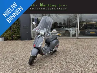 Vespa Sprint 50