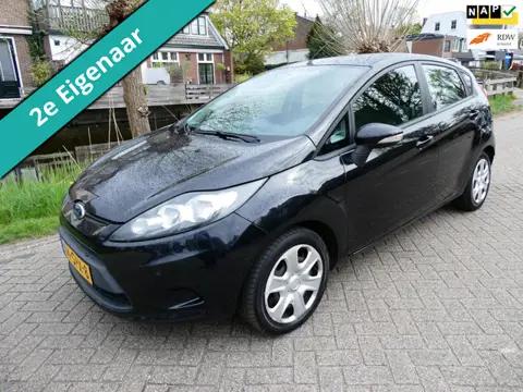 Ford Fiesta 1.25 Limited 4-Cilinder 5-deurs Airco Trekhaak Historie
