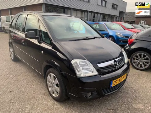 Opel Meriva 1.6-16V 2007 € 1950.- 1 JR. APK ZO MEE