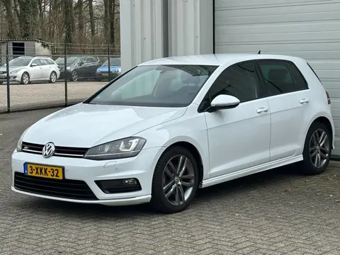 Volkswagen Golf 1.2 TSI Highline 3x R-Line, Xenon, Climate, Cruise, NAP, 1e Eigenaar !