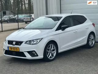 Seat Ibiza 1.0 TSI FR Intense Automaat, F1 Flippers, Climate, Cruise, Alu Velgen !
