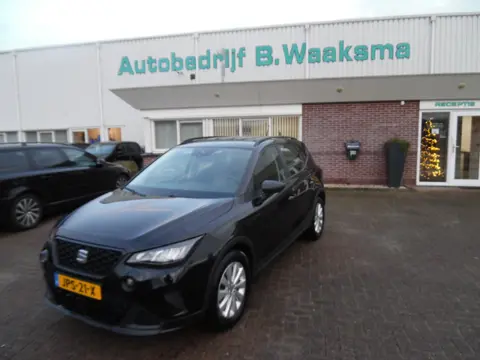 SEAT Arona 1.0 TSI Style Business Connect (bj 2024)