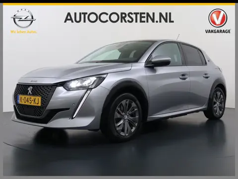 Peugeot e-208 EV SOH 92,5% Panoramadak Stoelverwarming 3D-Navi 360°Camera Apple Carplay Android Auto