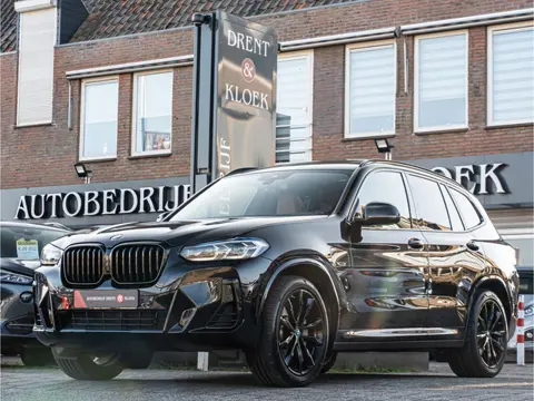 BMW X3 xDrive30e High Exe M-Sport PANO ELEK TREKHAAK LEDER SHADOW CAMERA 20 INCH BOMVOL!
