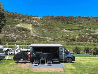 Pössl Touring 2 win S Plus | App connect | Cruise Control | Vast bed | Draaibare voorstoelen | Douch