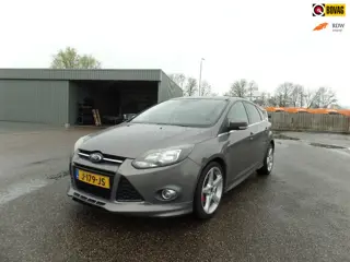 Ford Focus 1.0 EcoBoost Trend OPTIE'S 2012