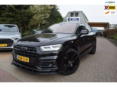 Audi Q5 55 TFSI E QUATTRO S-LINE/LUCHTVERING/TREKHAAK/PANO-DAK/ADAP CRUISE/AIRCO-ECC/NAVI/XENON/PDC/