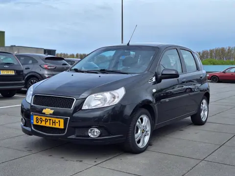 Chevrolet Aveo €2850,-1.2 16V LS+ Apk Airco Trekhaak Nap