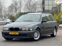 BMW 5-serie Touring 520i | High Executive | Schuifdak | Parkeersensoren | Navigatie | Cruise control