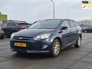 Ford Focus Wagon €4250,-1.0 EcoBoos Titanium Navi Trekhaak Climate Control E5